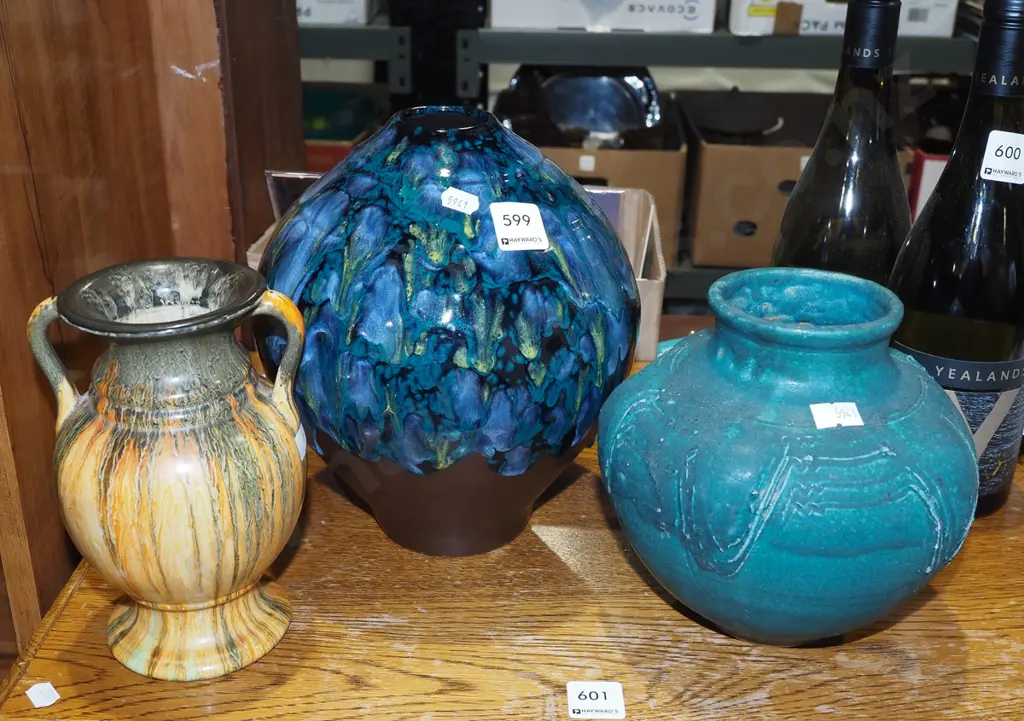 3x vases Tallest H210 Image 1++