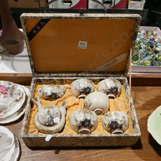 Asian presentation tea set