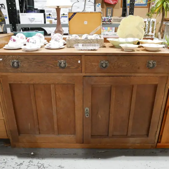 arts and crafts solid oak 2 door 2 drawer buffet sideboard H920 W1300 D460