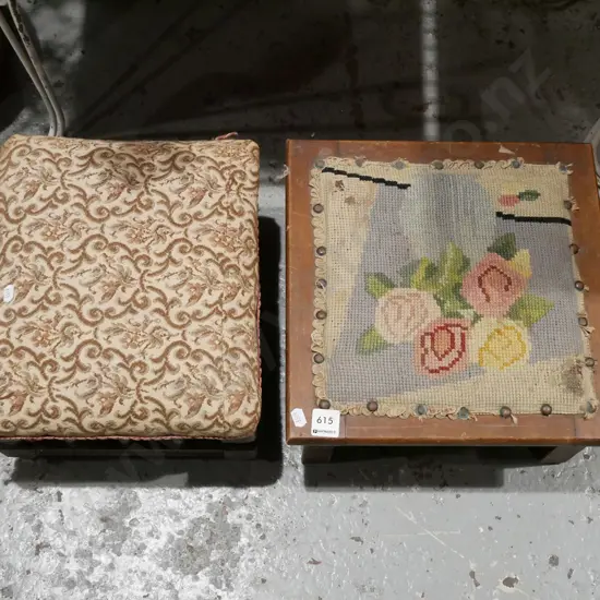 2x footstools