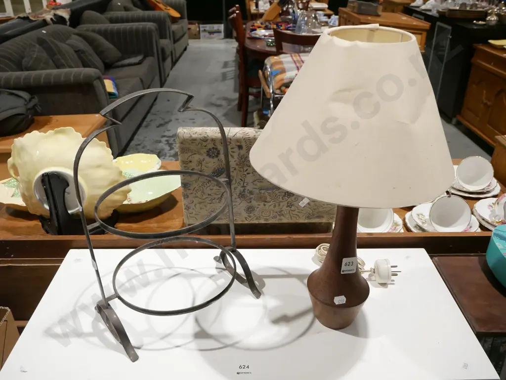 cake plate stand, turned wood based table lamp H450 Image 1++