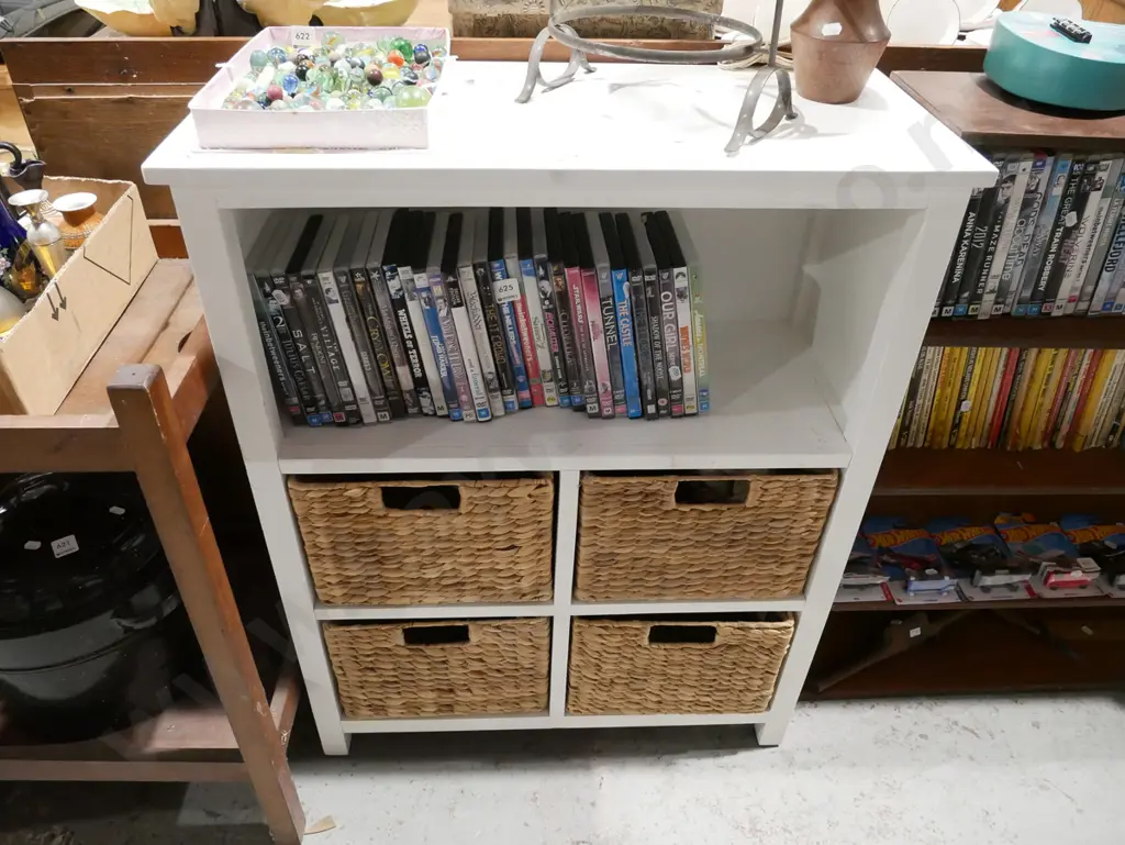mdf white melteca shelves with 4x seagrass baskets H895 W710 D310 Image 1++