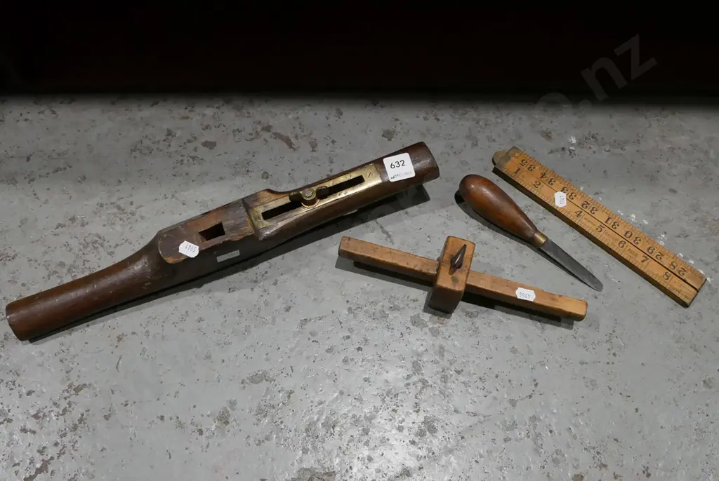 vintage wood and brass part plunge plane, builder's rule, markers gauge etc Image 1++