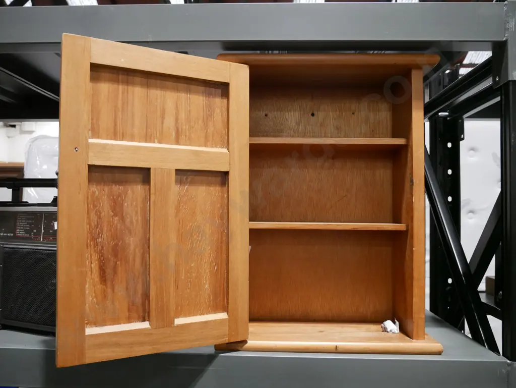 small rimu medicine cabinet H460 W340 D135 Image 1++