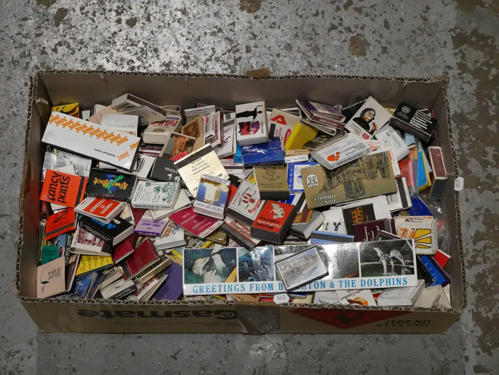 box of matchboxes Image 1++