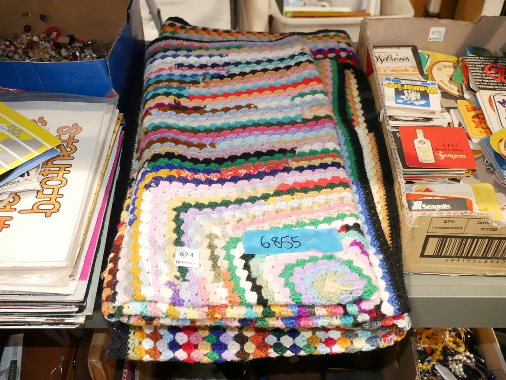 2x crochet blankets Image 1++