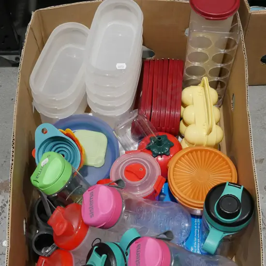 box; Tupperware, drink bottles, bowls etc