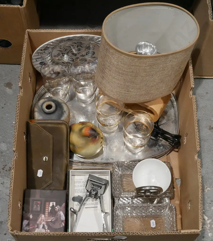 box; bedside lamp, glass tumblers, bird figurine etc Image 1++