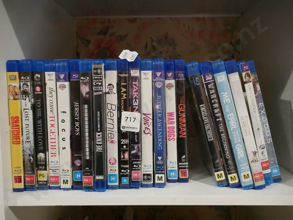 blue ray DVDs Image 1++