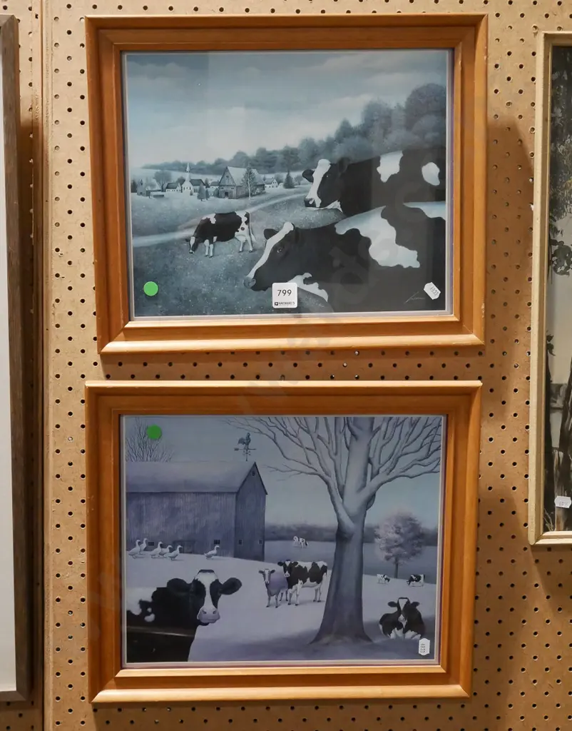 2x framed cattle prints- green dots Image 1++