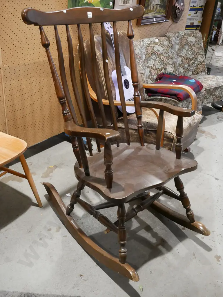 large mahogany rocking chair Image 1++