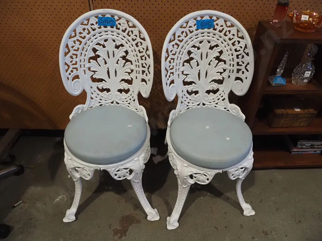 2x cast alloy patio chairs with vinyl squabs Image 1++