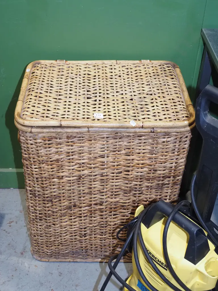 cane laundry hamper H680 Image 1++
