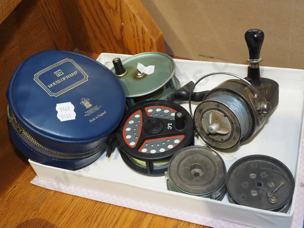 fishing reels Image 1++