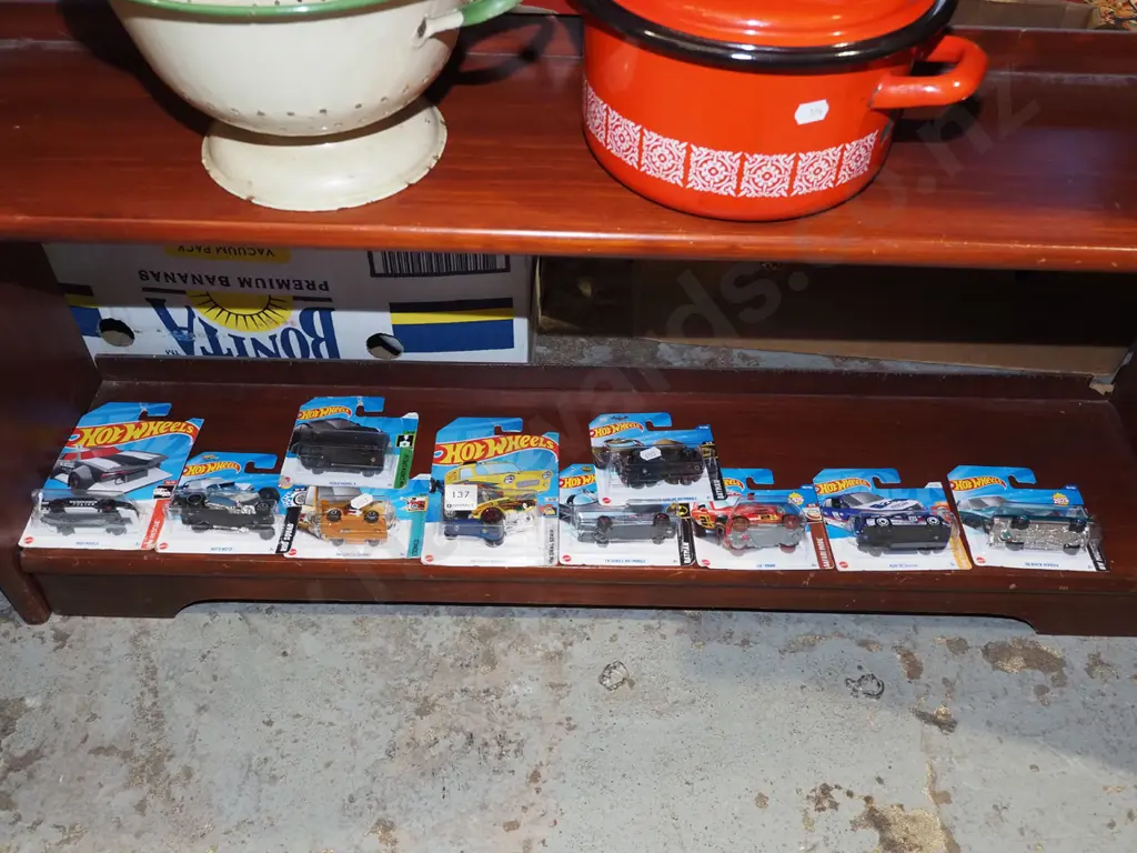 10x as new carded Hotwheels vehicles Image 1++