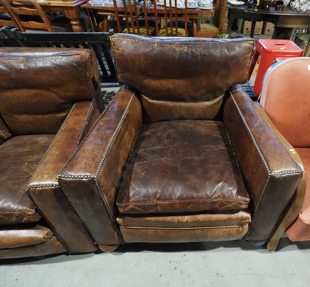 3 piece brown leather lounge suite - 2 seater and 2x singles - has domed edging, wear and tear to leather Image 1++