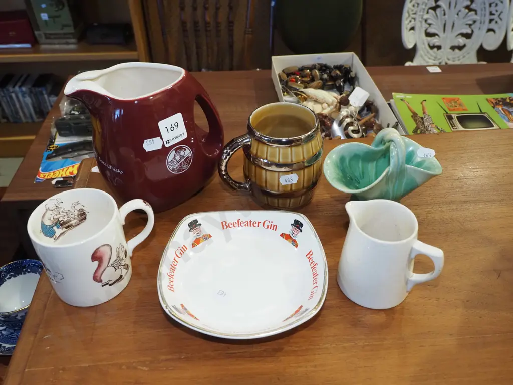 whisky jug, Wade tankard, Beefeater dish Image 1++