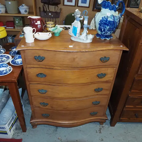 mahogany bow fronted 5 drawer chest - slights marks and damage H990 W820420