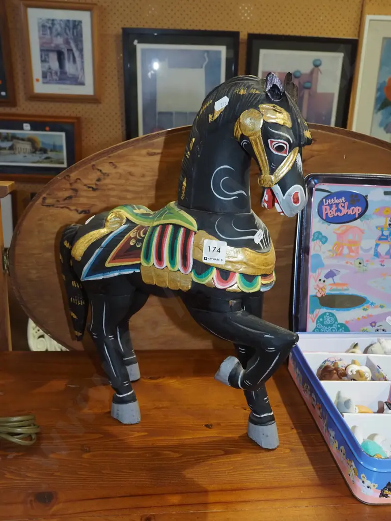 carved wooden horse figurine H450 Image 1++