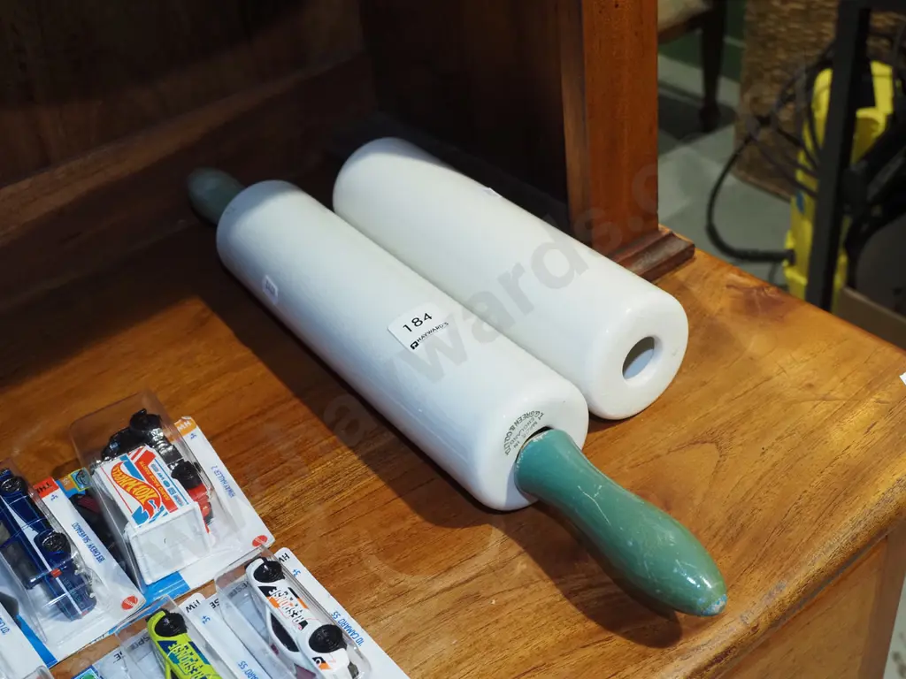 TG Green ceramic rolling pin with 1 spare roller Image 1++