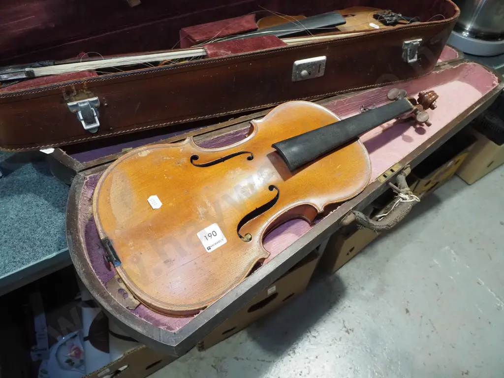 2x restorer's violins and cases Image 1++