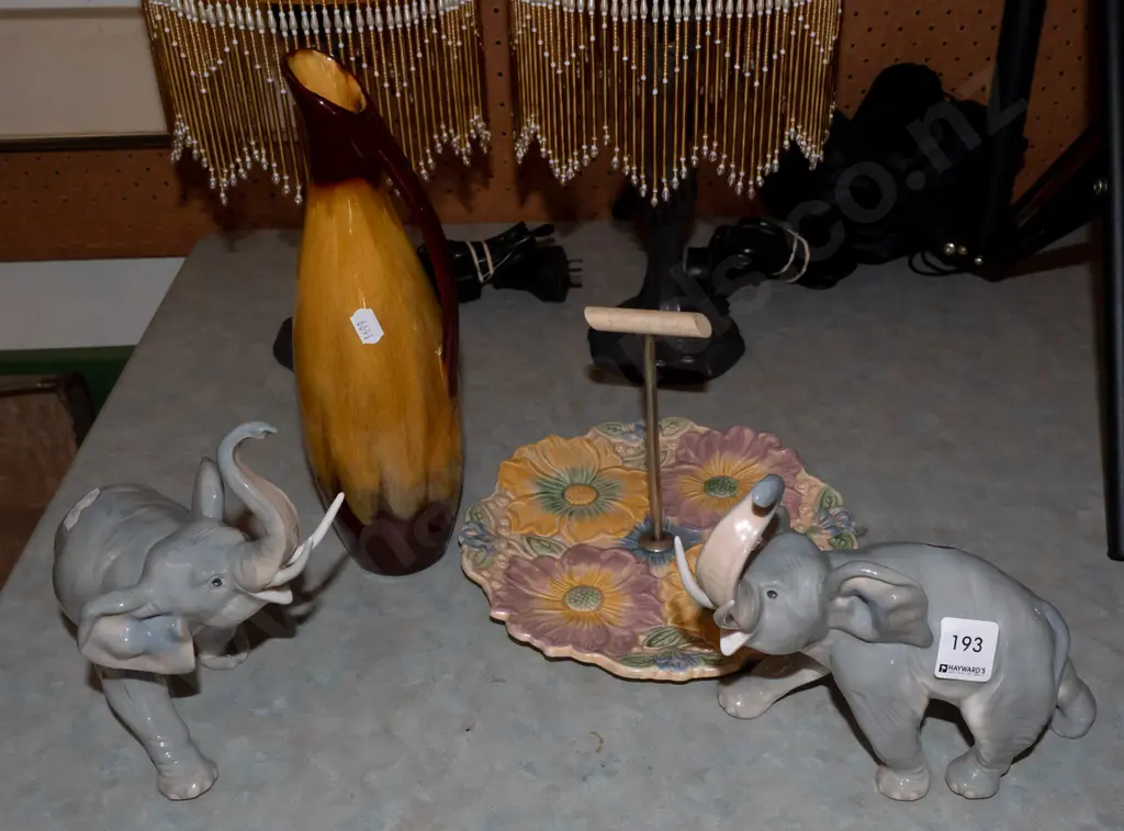 2x Rex elephants (1 has repair to tusk), vintage cake plate with handle and a Blue mountain ewer vase H-280 Image 1++