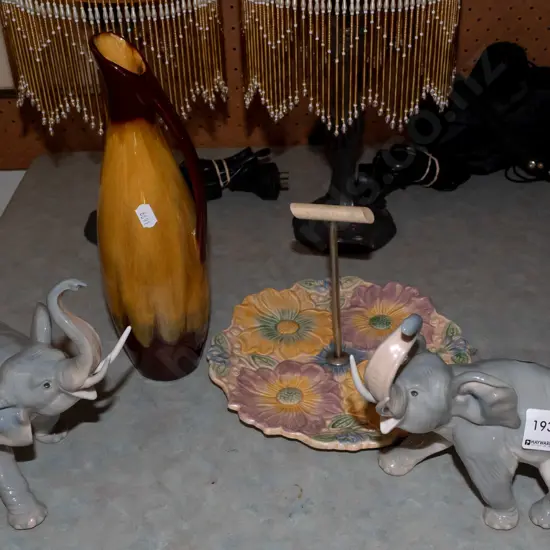 2x Rex elephants (1 has repair to tusk), vintage cake plate with handle and a Blue mountain ewer vase H-280