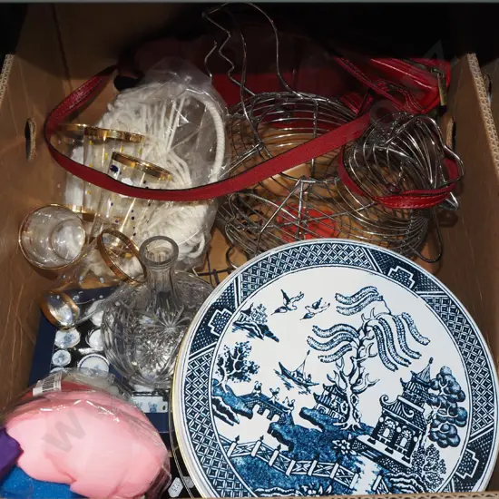 box; hand bag, tin, tumblers etc