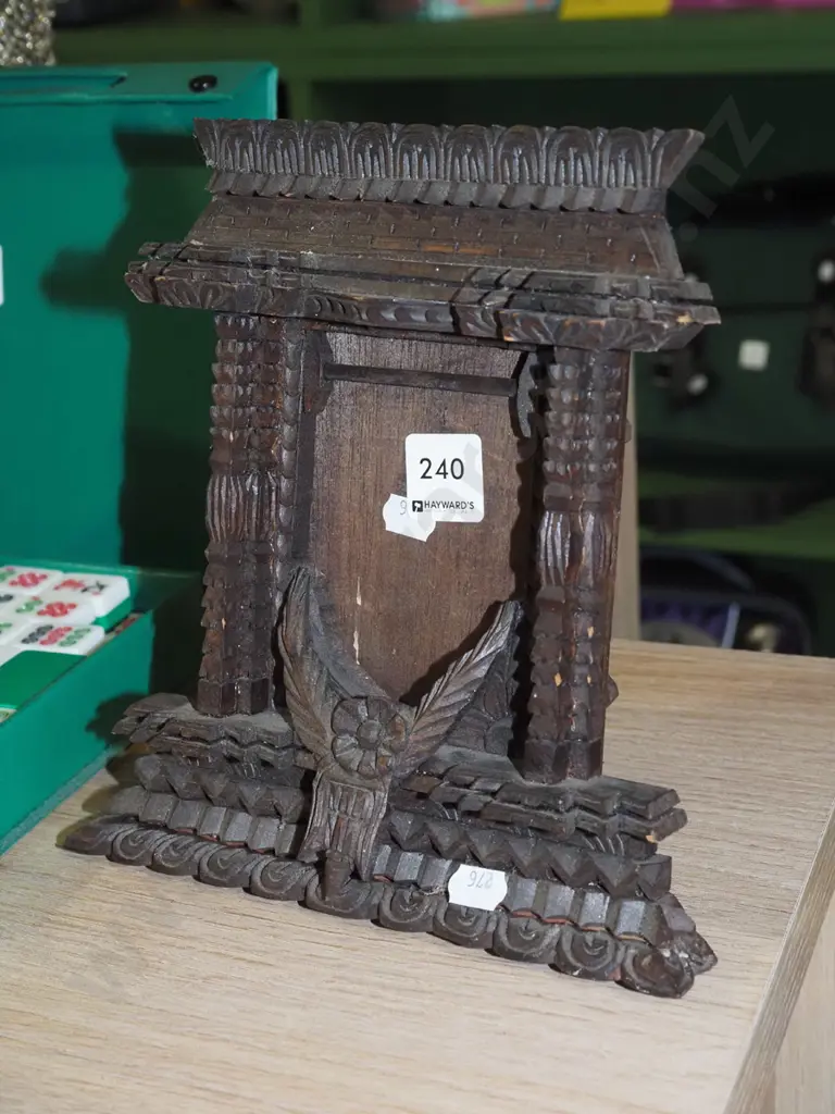 ornate carved Indonesian picture frame Image 1++