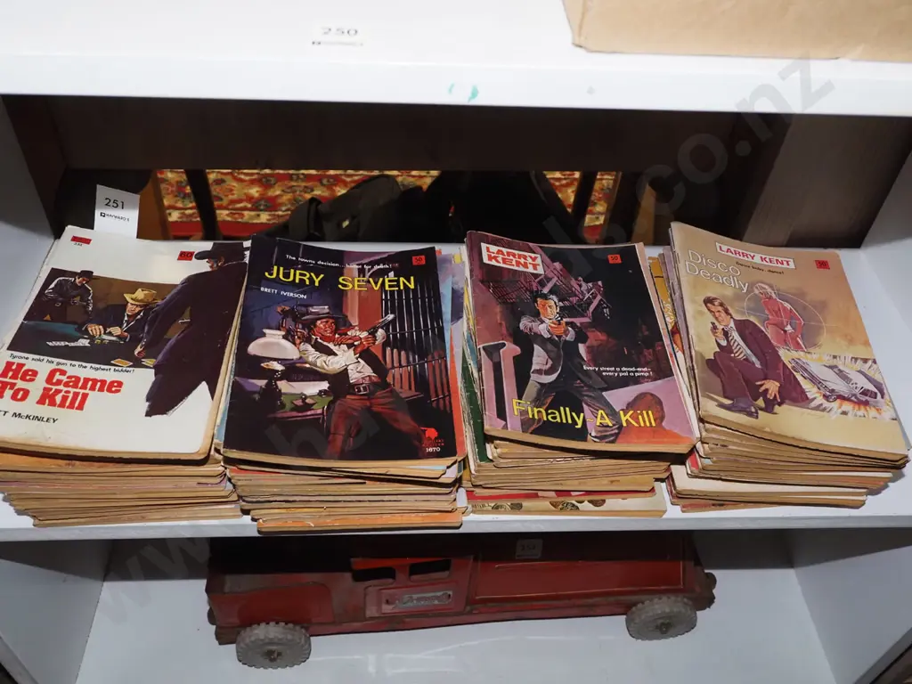 western paperback novels Image 1++