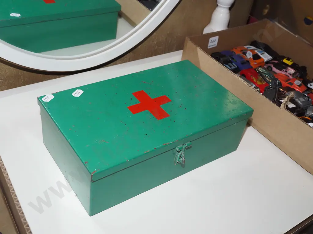 metal first aid kit and contents Image 1++