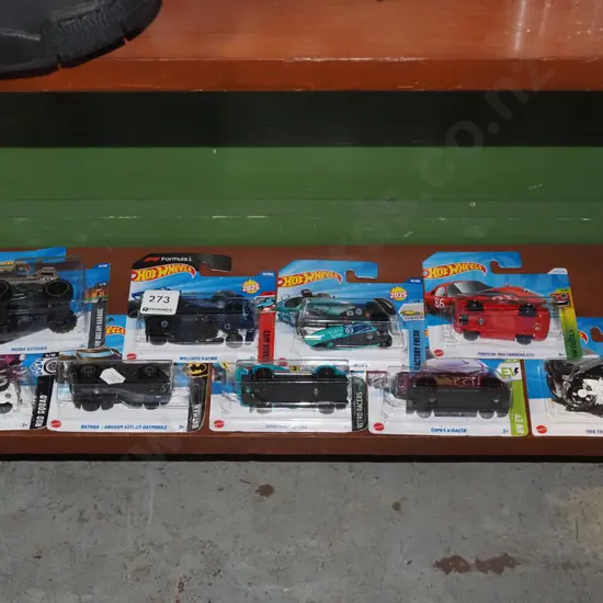 9x as new carded Hotwheels vehicles