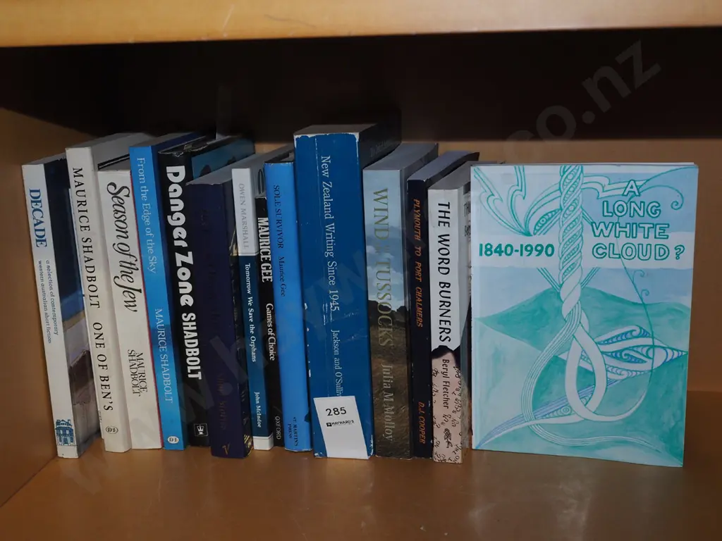 NZ books Image 1++