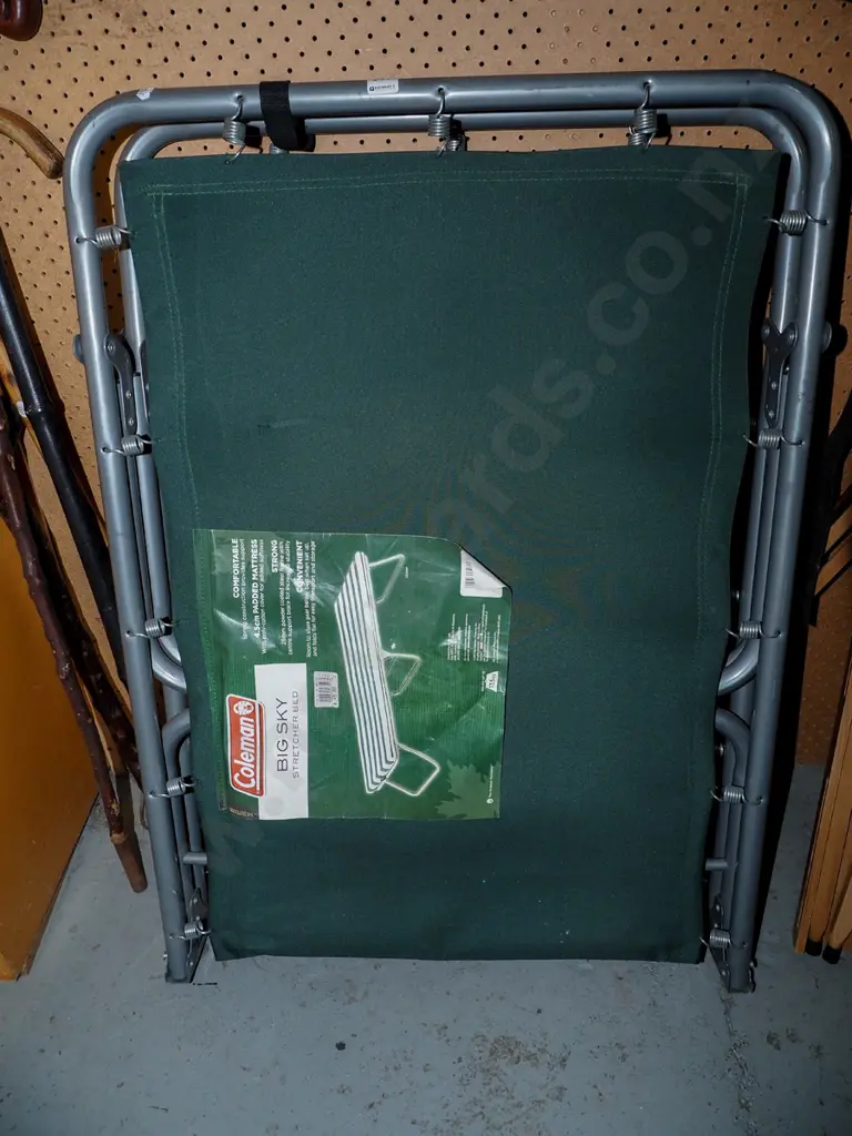 canvas camping bed Image 1++