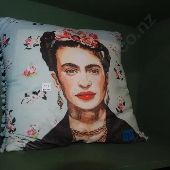 Frida Kahlo cushion