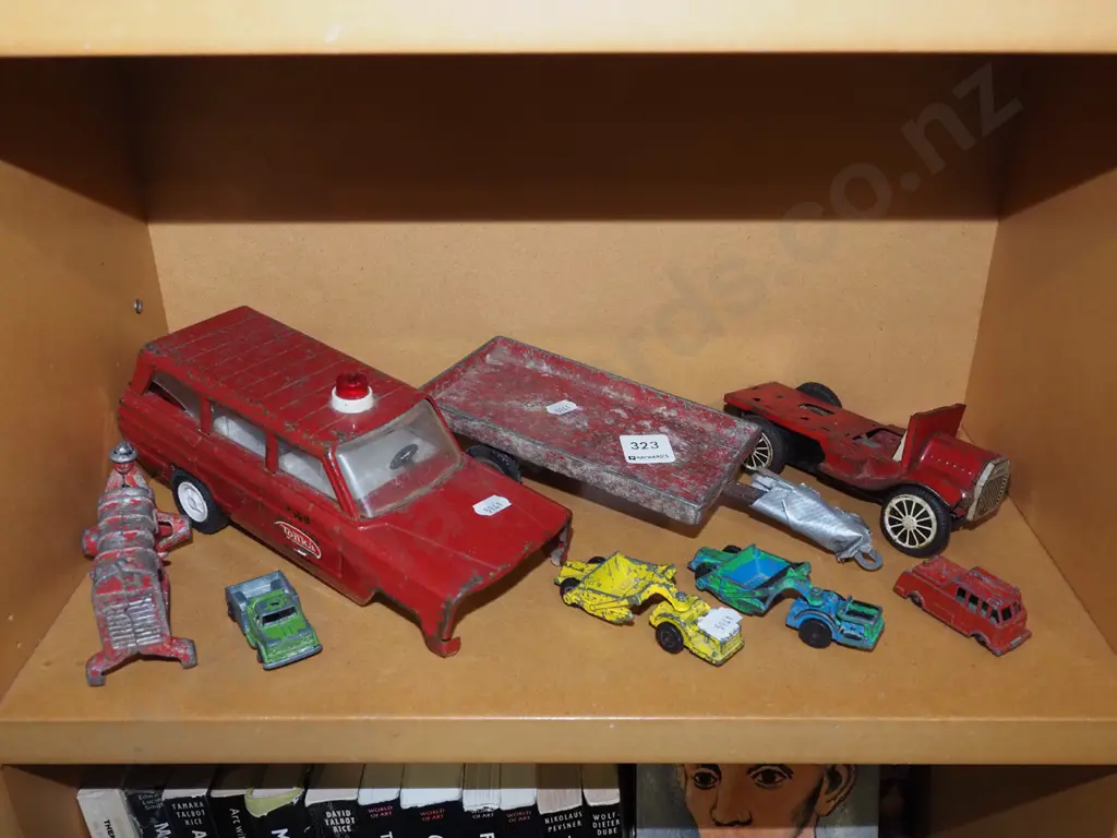 restorer's toy vehicles Image 1++