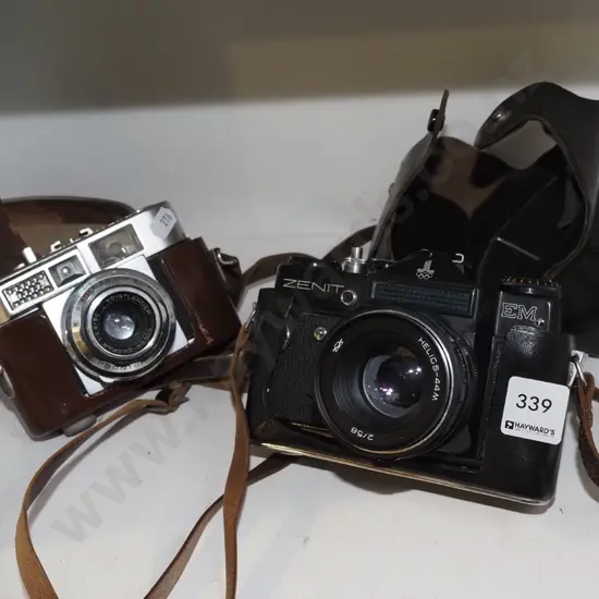 Zenit and Vitomatic 35mm cameras