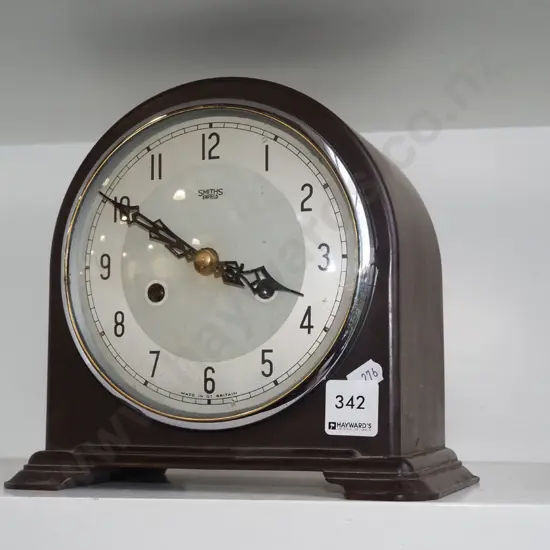 Smiths bakelite mantle clock