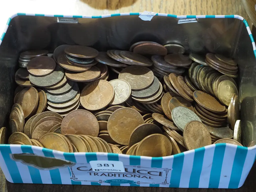 tin of coins Image 1++