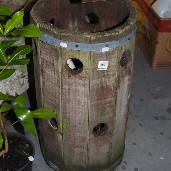 wooden strawberry planter H500