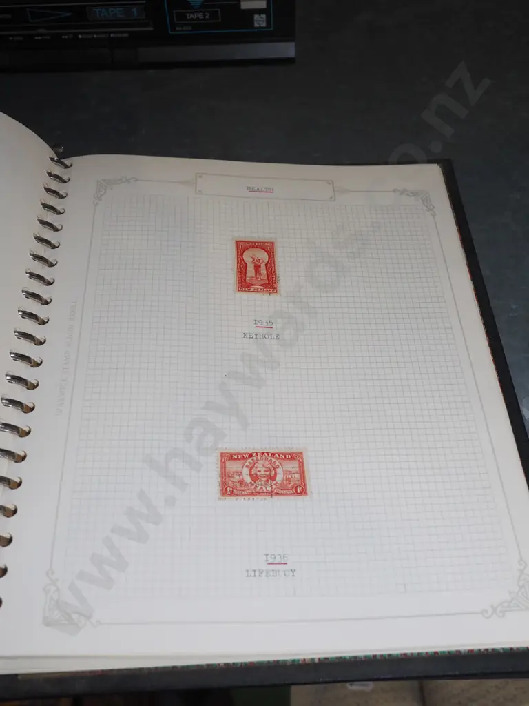 3x stamp albums, stamps Image 1++