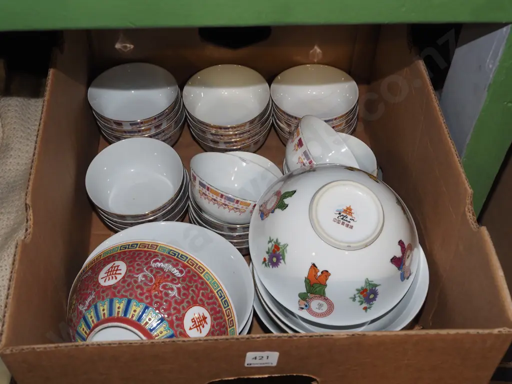 box of various Asian bowls Image 1++