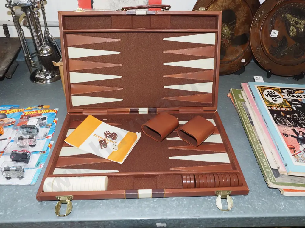 backgammon set Image 1++