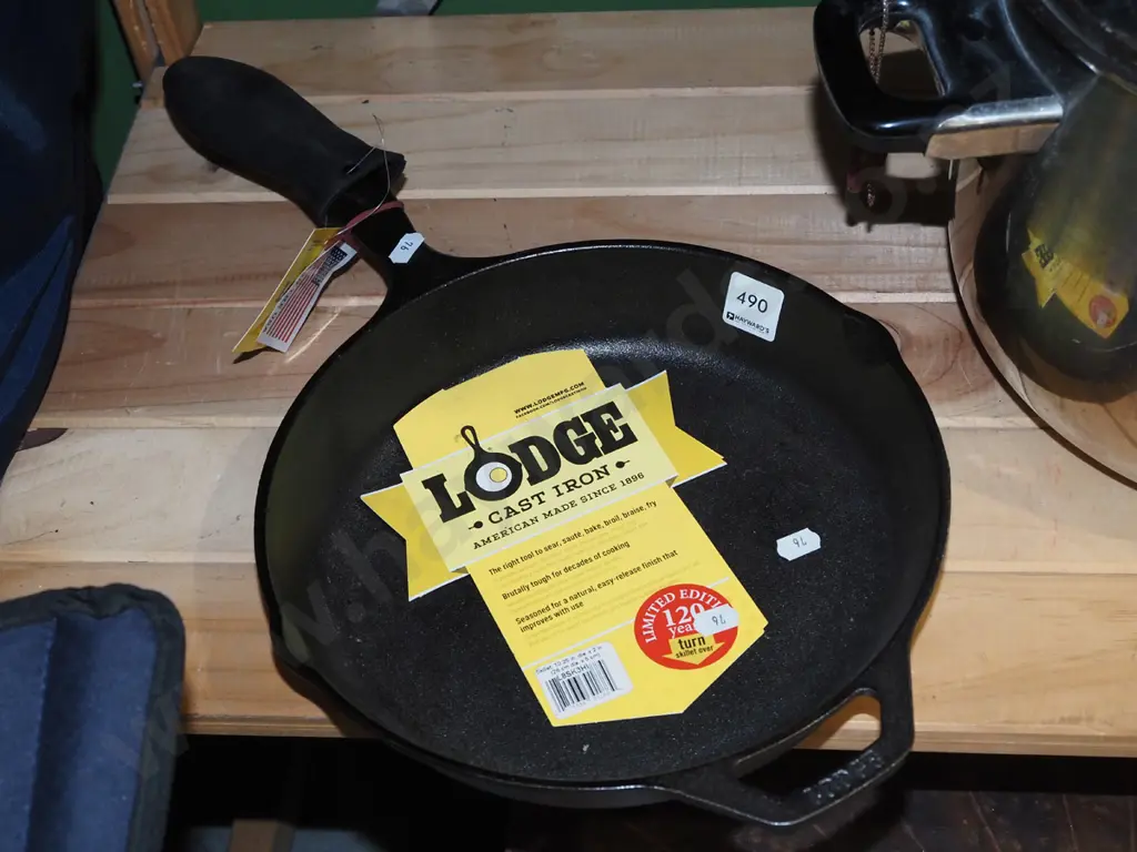 cast iron Lodge frying pan Diam270 Image 1++
