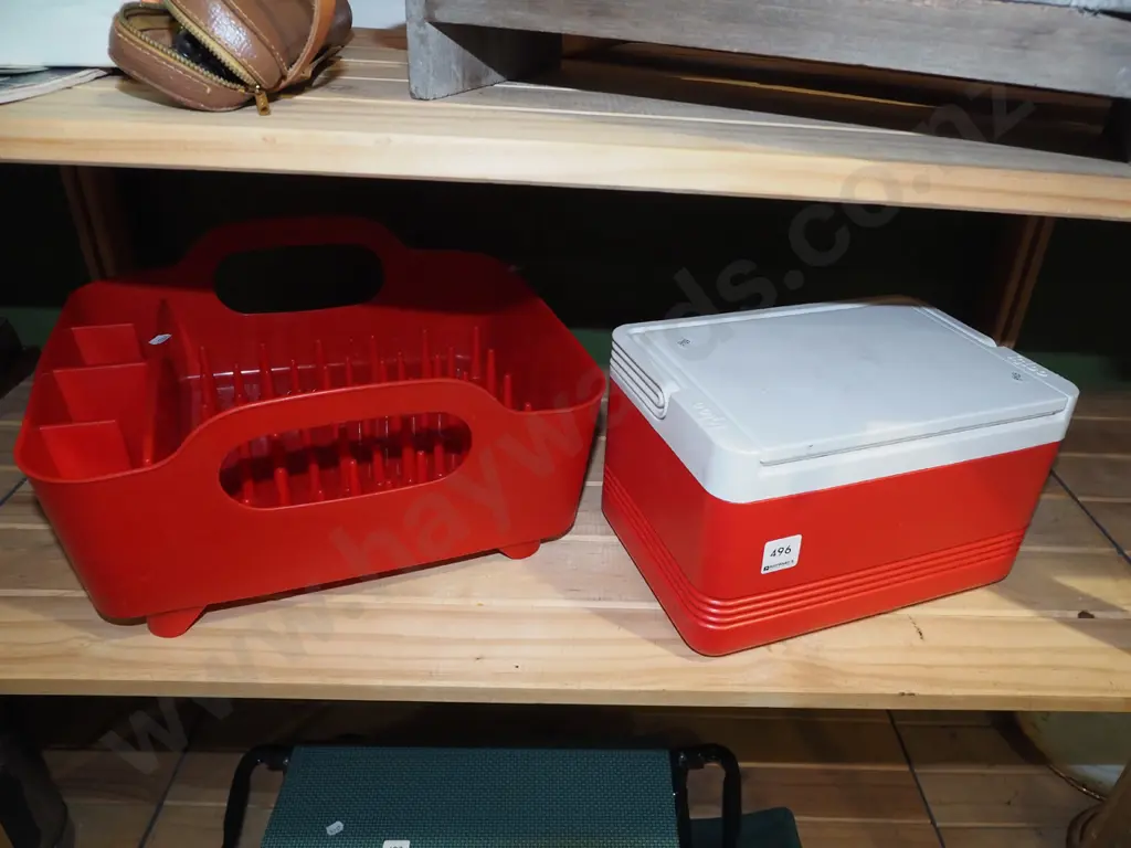 small Igloo chilly bin, lunch box etc Image 1++