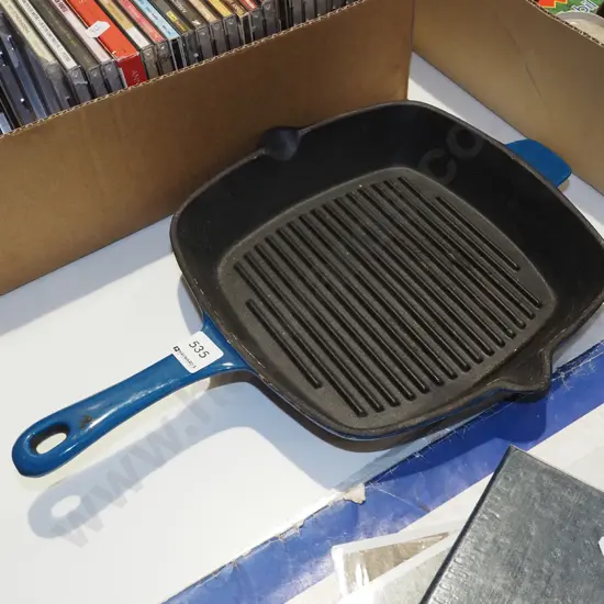 cast iron and enamel skillet Pan Diam270