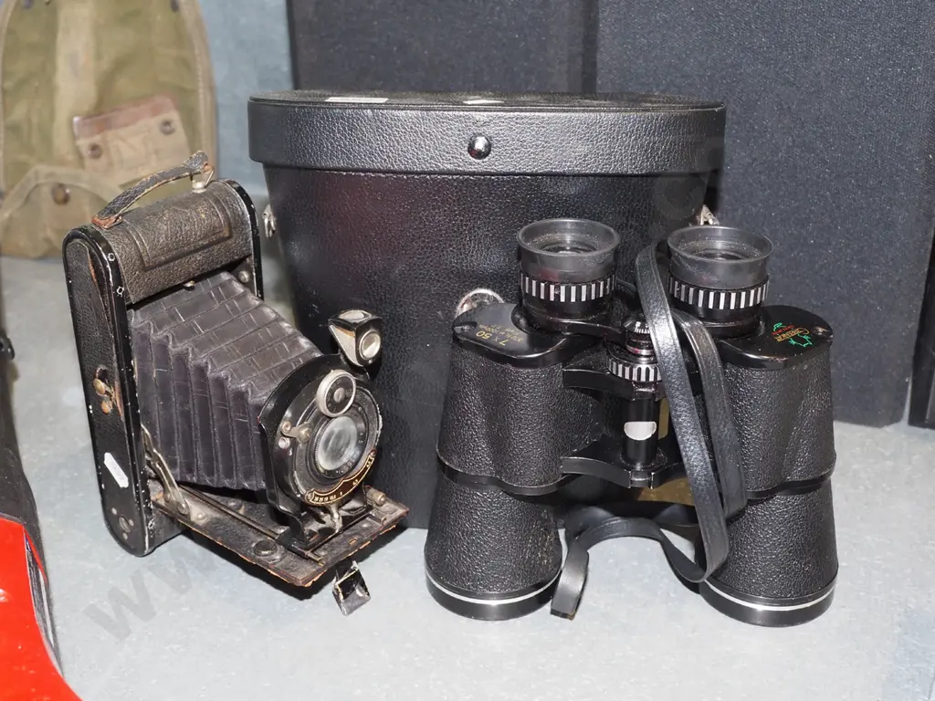cased 7x50 binoculars, concertina camera Image 1++