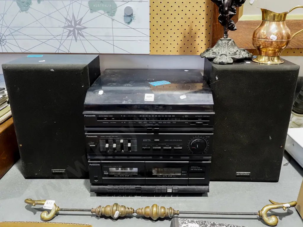 Panasonic stereo system with Pioneer speakers, turntable, tuner, twin cassette Image 1++