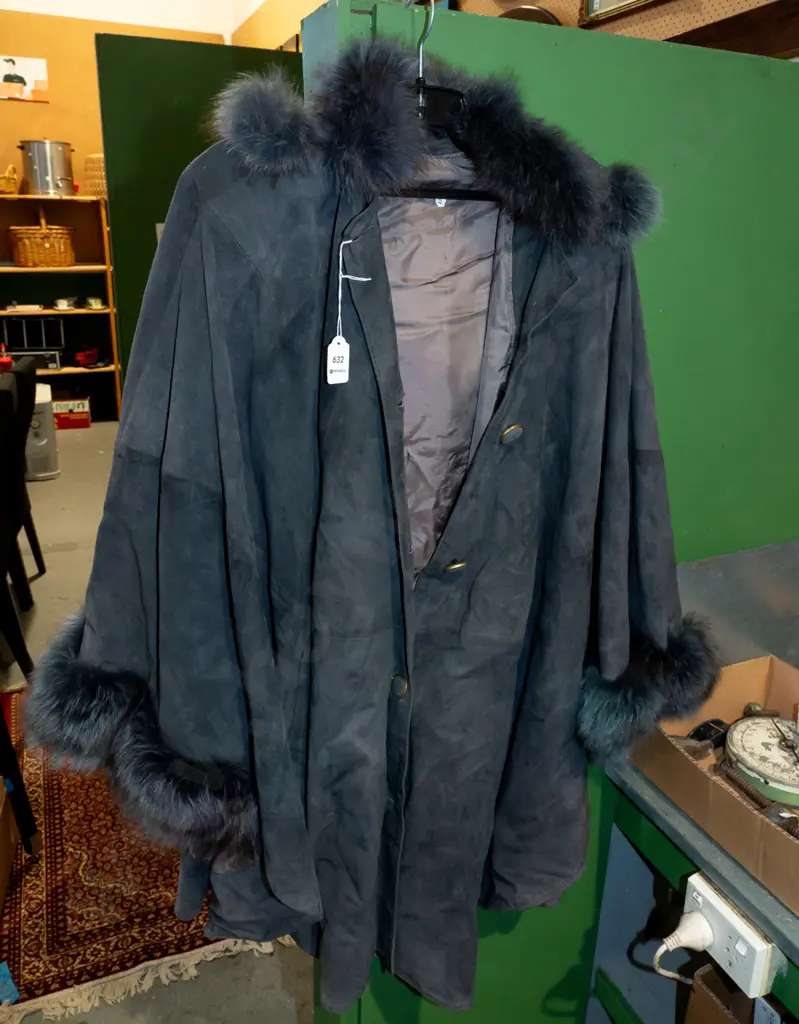 ladies grey suedette and fur trimmed jacket - unknown size Image 1++