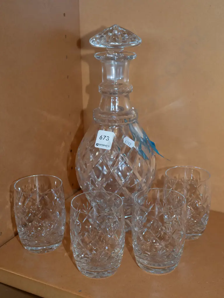 cut crystal decanter, 4x tumblers - small chip to stopper Image 1++